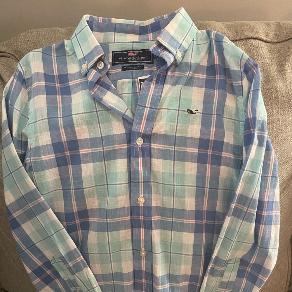 Vineyard vines button down new with tags